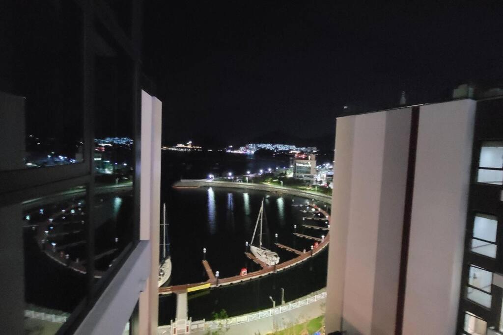 The Castle Ocean Marina Double Suite Yeosu Dış mekan fotoğraf