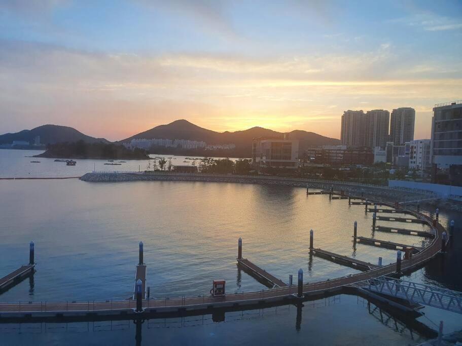 The Castle Ocean Marina Double Suite Yeosu Dış mekan fotoğraf