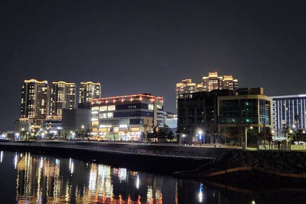 The Castle Ocean Marina Double Suite Yeosu Dış mekan fotoğraf