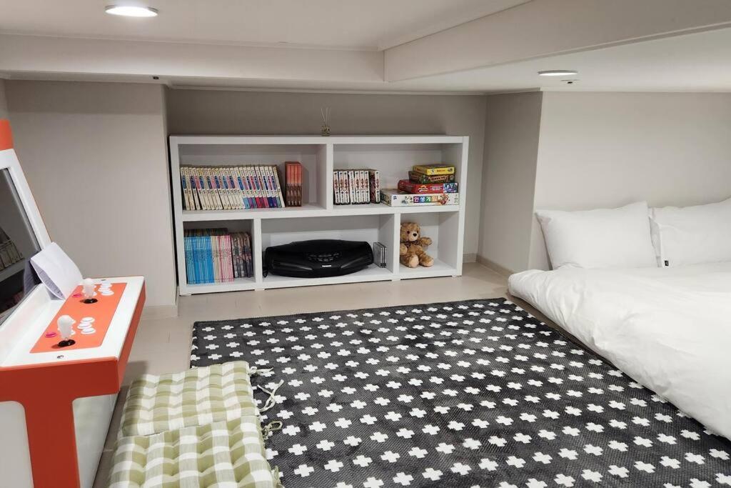 The Castle Ocean Marina Double Suite Yeosu Dış mekan fotoğraf